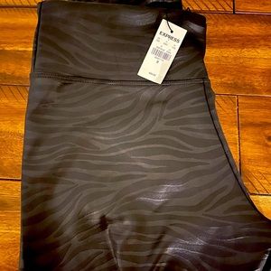 🔥Express legging NWT🔥